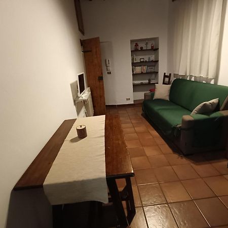 La Casina Dell'Agania Apartment Arezzo Bagian luar foto