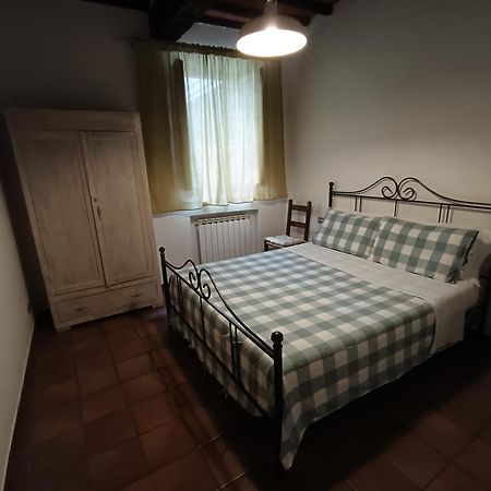 La Casina Dell'Agania Apartment Arezzo Bagian luar foto