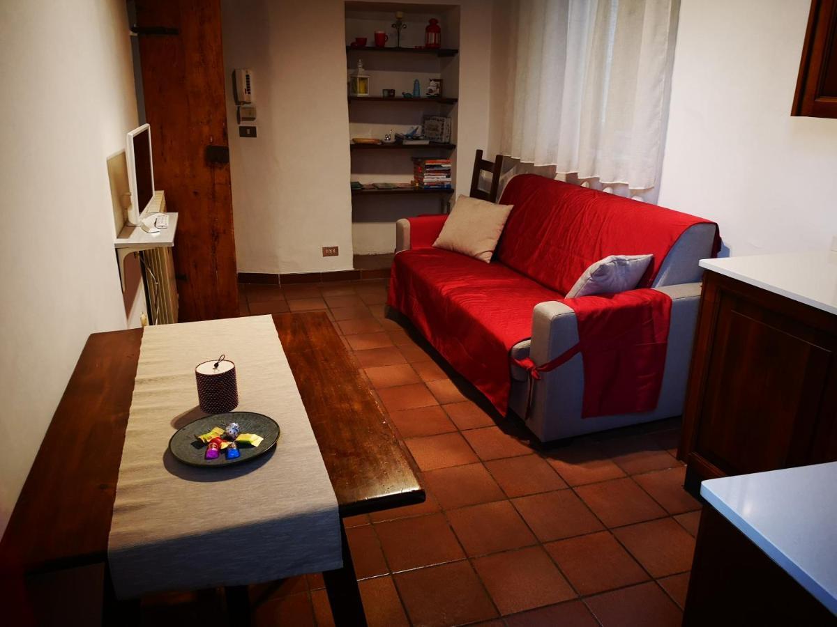 La Casina Dell'Agania Apartment Arezzo Bagian luar foto